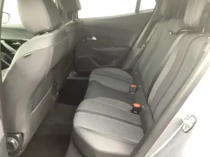 Photo 37 Peugeot 2008 Gén. II Ph2 Allure 5