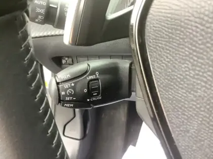 Photo 22 Peugeot 2008 Nouveau 130 S&S EAT8 Allure