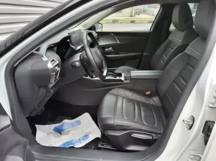 Photo 6 Citroën C5 Nouvelle PureTech 130 S&S EAT8 Shine