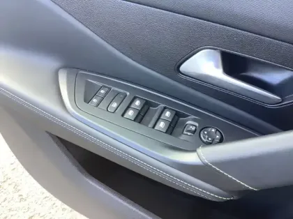 Photo 42 Peugeot 308 Gén. III Ph1 GT 5