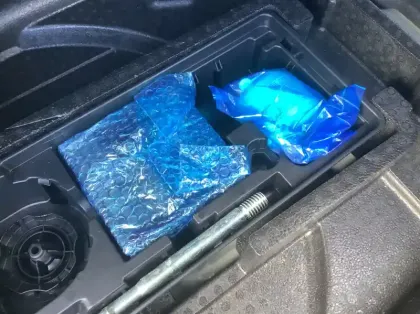 Photo 23 Peugeot 308 Hybrid 136 e-DCS6 GT