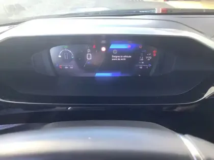 Photo 13 Peugeot 308 Hybrid 136 e-DCS6 GT