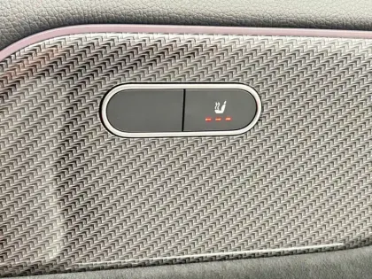 Photo 56 Mercedes Classe B Gén. III (W247) Ph1 AMG Line Edition 5