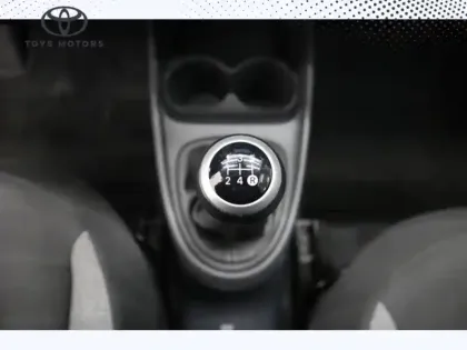 Photo 11 Toyota Aygo 1.0 VVT-i 72 Dynamic