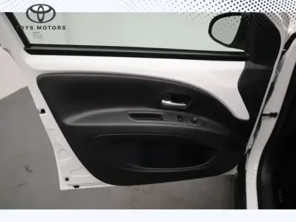 Photo 7 Toyota Aygo 1.0 VVT-i 72 Dynamic