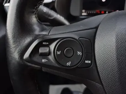 Photo 9 Opel Corsa VI 1.2 Turbo 100ch Elegance