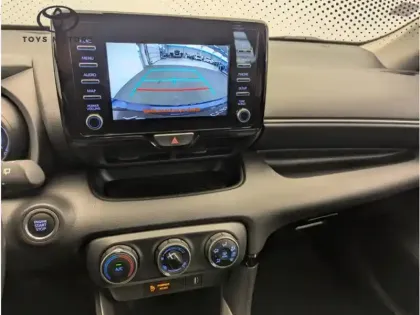 Photo 6 Toyota Yaris 120 VVT-i Design