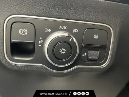 Photo 15 Mercedes Classe B 200 d AMG Line