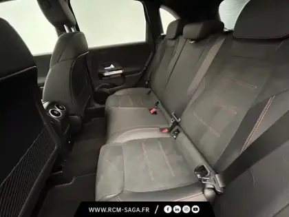 Photo 19 Mercedes Classe B 200 d AMG Line