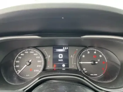 Photo 12 Fiat Tipo Cross 1.0 101 ch