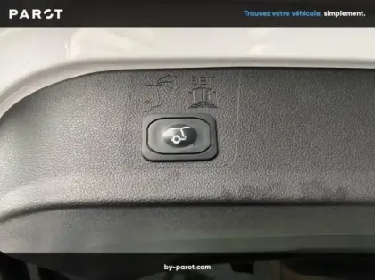 Photo 24 Ford Kuga 1.5 Flexifuel-E85 150ch Stop&Start Titanium 170g 4x2 Euro6.2