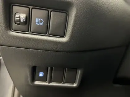 Photo 14 Toyota C-HR 1.8 Hybride 122 Edition