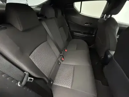 Photo 20 Toyota C-HR 1.8 Hybride 122 Edition