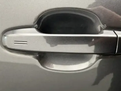 Photo 19 Toyota C-HR 1.8 Hybride 122 Edition