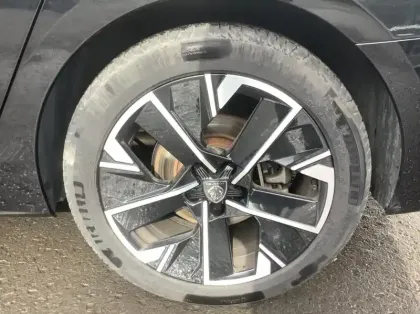 Photo 35 Peugeot 508 Gén. II Ph2 GT 5