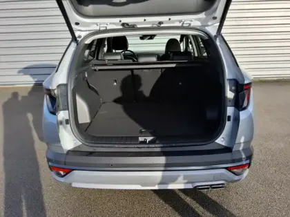 Photo 7 Hyundai Tucson Nouveau 1.6 T-GDI 215 Hybrid BVA6 Creative