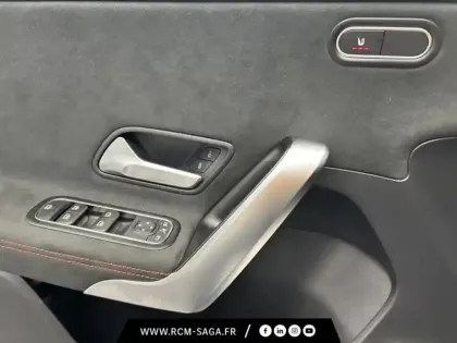 Photo 11 Mercedes Classe A 200 AMG Line