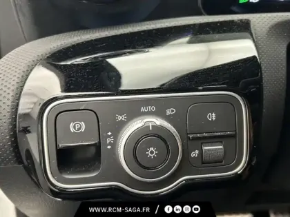 Photo 12 Mercedes Classe A 200 AMG Line