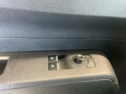 Photo 5 Ford Transit Courier Fourgonnette 1.5 EcoBlue 100ch Trend