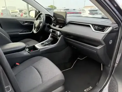 Photo 10 Toyota Rav4 Hybride 2WD 218ch Dynamic Pack Techno