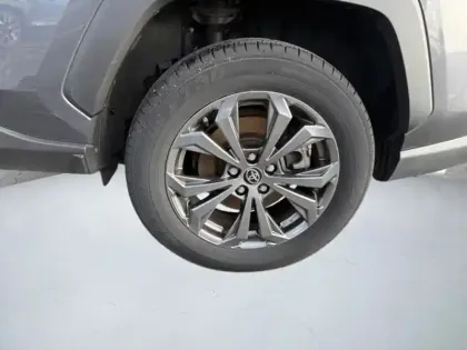 Photo 16 Toyota Rav4 Hybride 2WD 218ch Dynamic Pack Techno