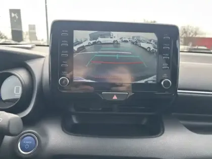 Photo 14 Toyota Yaris Hybride 116h Design