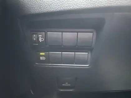 Photo 24 Toyota Yaris Hybride 116h Design