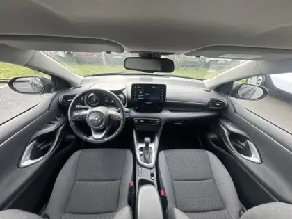 Photo 7 Toyota Yaris Hybride 116h Design