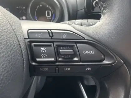 Photo 9 Toyota Yaris Hybride 116h Design