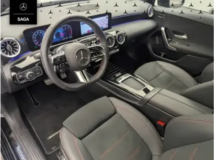 Photo 22 Mercedes Classe A 200 d AMG Line