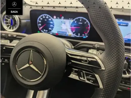 Photo 11 Mercedes Classe A 200 d AMG Line