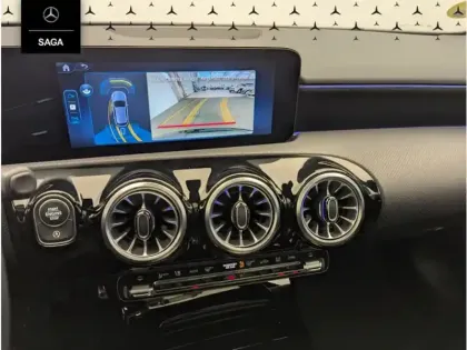 Photo 8 Mercedes Classe A 200 d AMG Line