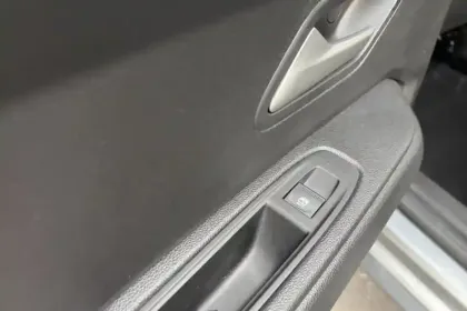 Photo 25 Dacia Duster Hybrid 140 Journey