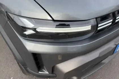 Photo 13 Dacia Duster Hybrid 140 Journey