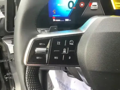 Photo 18 Renault Rafale Nouveau E-Tech full hybrid 200 ch Techno