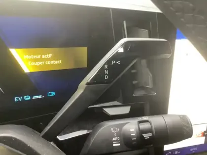 Photo 17 Renault Rafale Nouveau E-Tech full hybrid 200 ch Techno