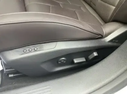 Photo 55 DS DS 4 Gén. II Ph1 NG2 Etoile 5