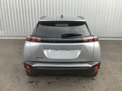 Photo 5 Peugeot 2008 Nouveau 100 S&S BVM6 Allure