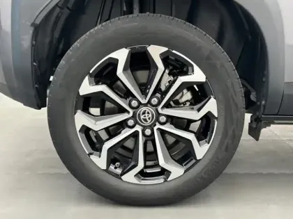 Photo 12 Toyota Yaris Hybride 1.5 HYBRID 116H DESIGN CARGO