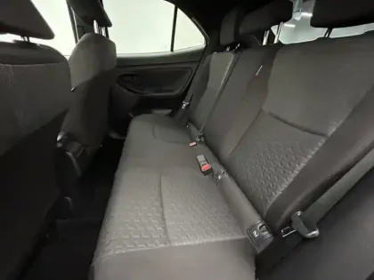 Photo 24 Toyota Yaris Hybride 1.5 HYBRID 116H DESIGN CARGO