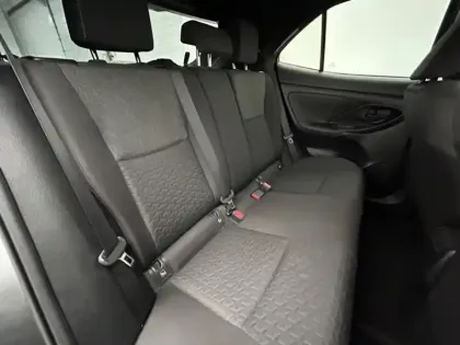 Photo 20 Toyota Yaris Hybride 1.5 HYBRID 116H DESIGN CARGO