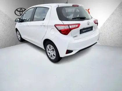 Photo 15 Toyota Yaris 70 VVT-i Ultimate