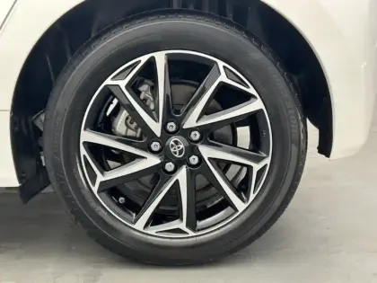 Photo 7 Toyota Yaris Hybride 116h Design