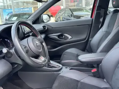 Photo 33 Toyota Yaris Gén. I Ph1 GR Sport 5