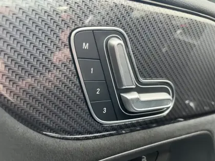 Photo 11 Mercedes Classe B 180 d AMG Line Edition