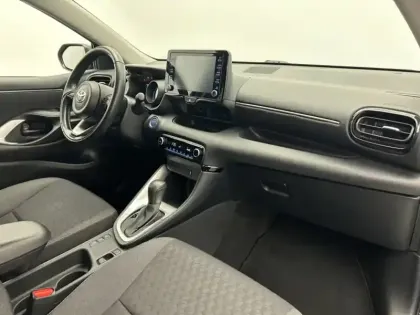 Photo 25 Toyota Yaris Hybride 116h Design