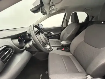 Photo 14 Toyota Yaris Hybride 116h Design