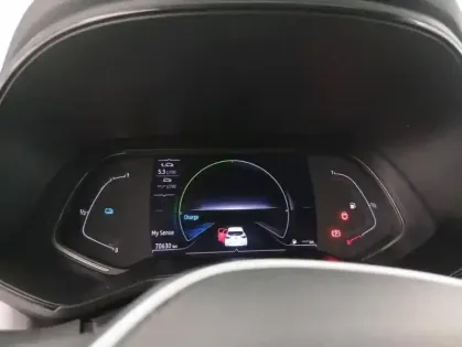 Photo 20 Renault Clio V E-Tech 140 - 21N Intens