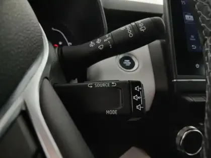 Photo 25 Renault Clio V E-Tech 140 - 21N Intens