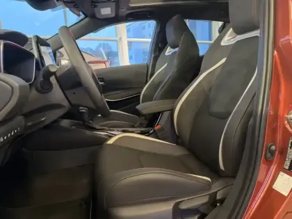 Photo 11 Toyota Corolla Hybride 1.8L 140h GR Sport 140 CH